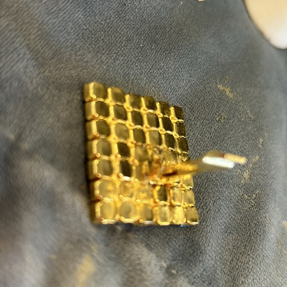 Large Jet Black Crystal Square Elegant and Modern Earrings-Boutique - Picture 7 of 8